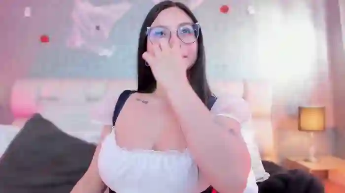 lucy_neil