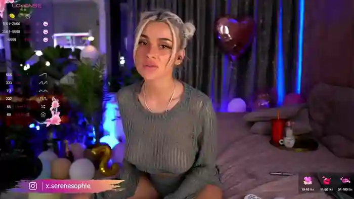 Serene_Sophiex
