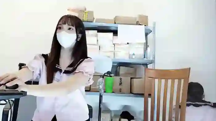 Lush-Cum-Sneaky