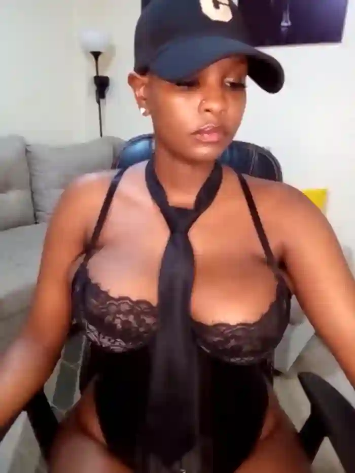 Sexy_panda69
