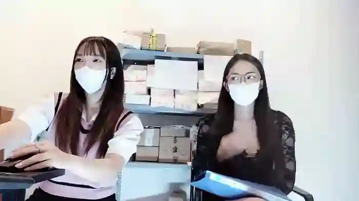 Lush-Cum-Sneaky
