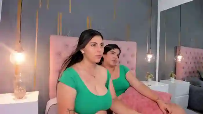 valentina_and_alessa