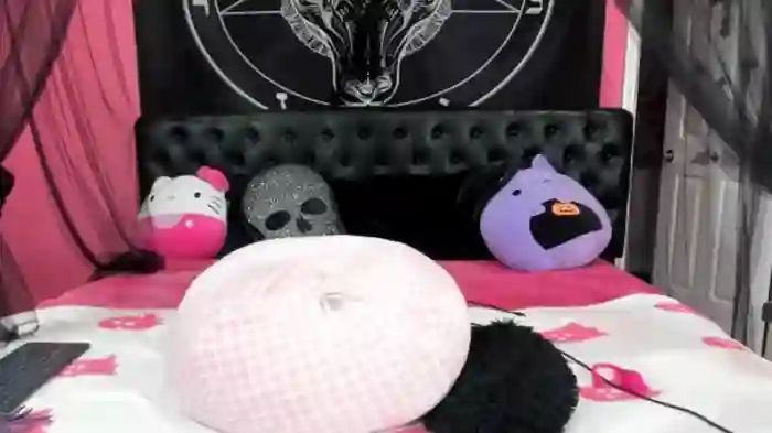 EVILYN