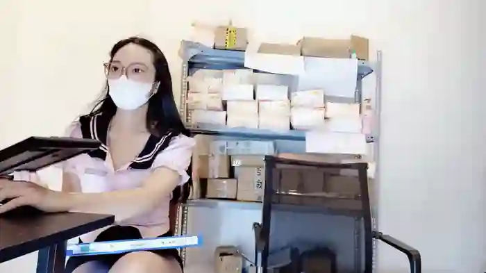 Lush-Cum-Sneaky