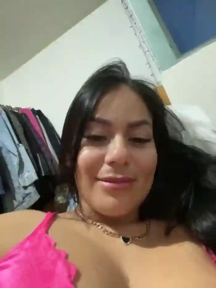 Miah_gomez_