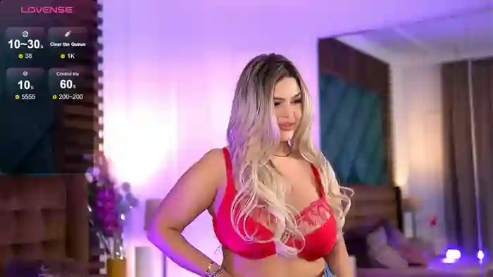 SophieBoobsX