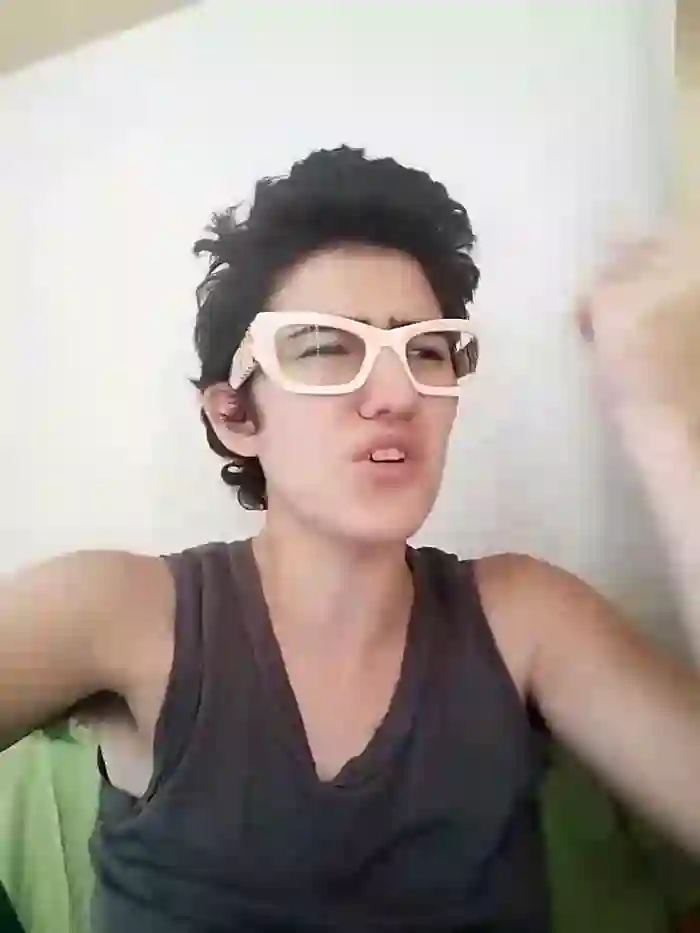 h4cNadiaAmpora
