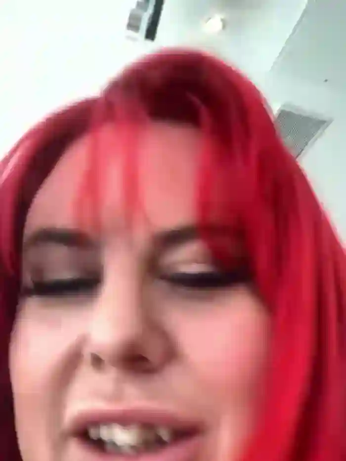 redxxxvixen