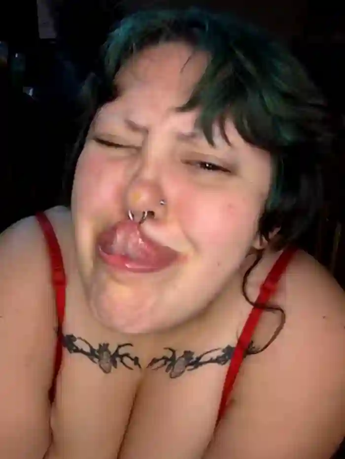 Cutegothcrybabyx