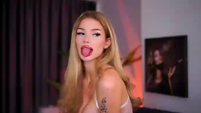 NicoleSarahX