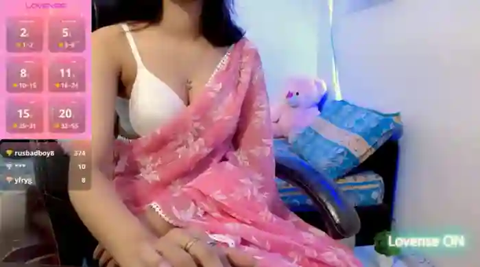 adore_khushbu