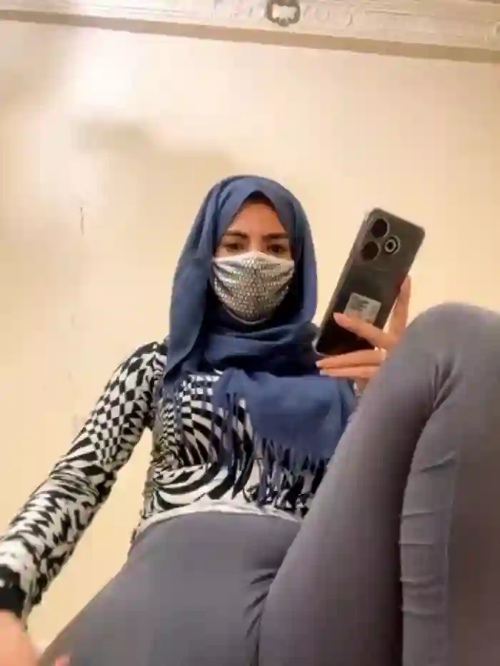 Hijabi_HotGirls