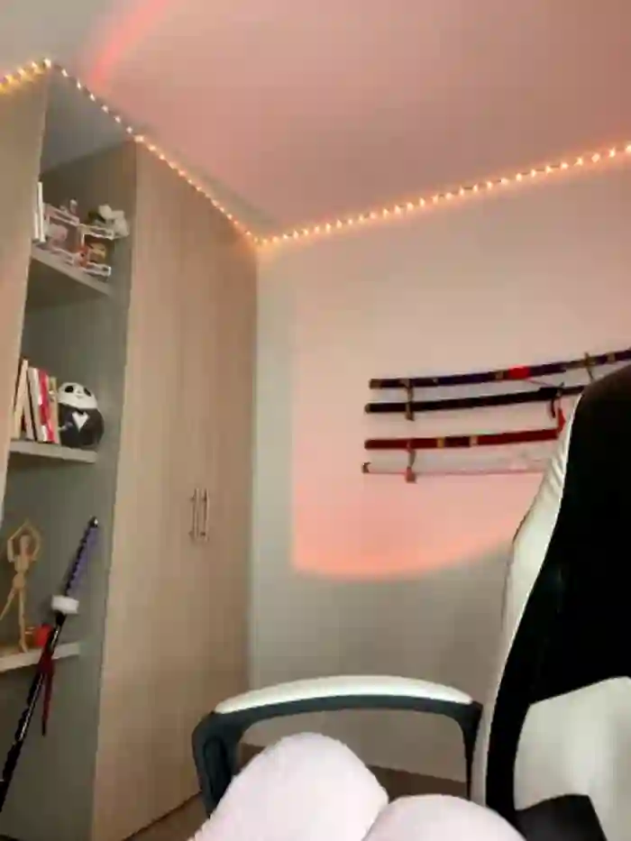 Ale_Lewis