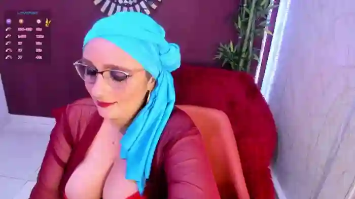 HijabiMilf
