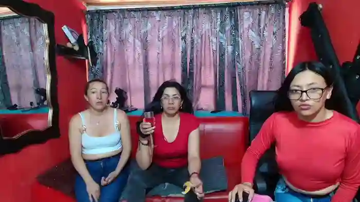 lesbiancuple