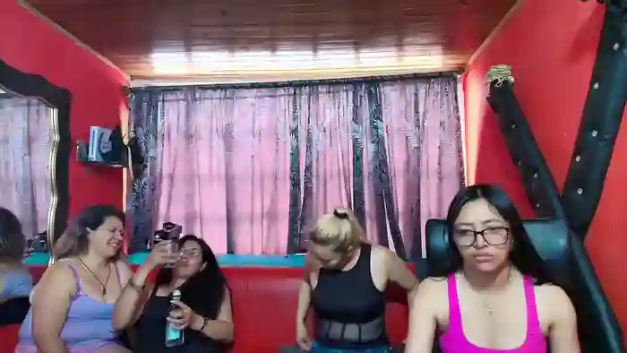 lesbiancuple