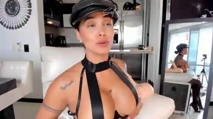 sofiasexhot