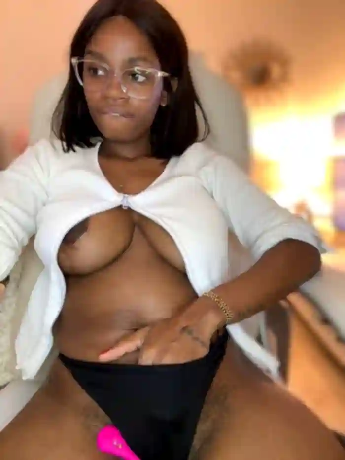 CharlottX