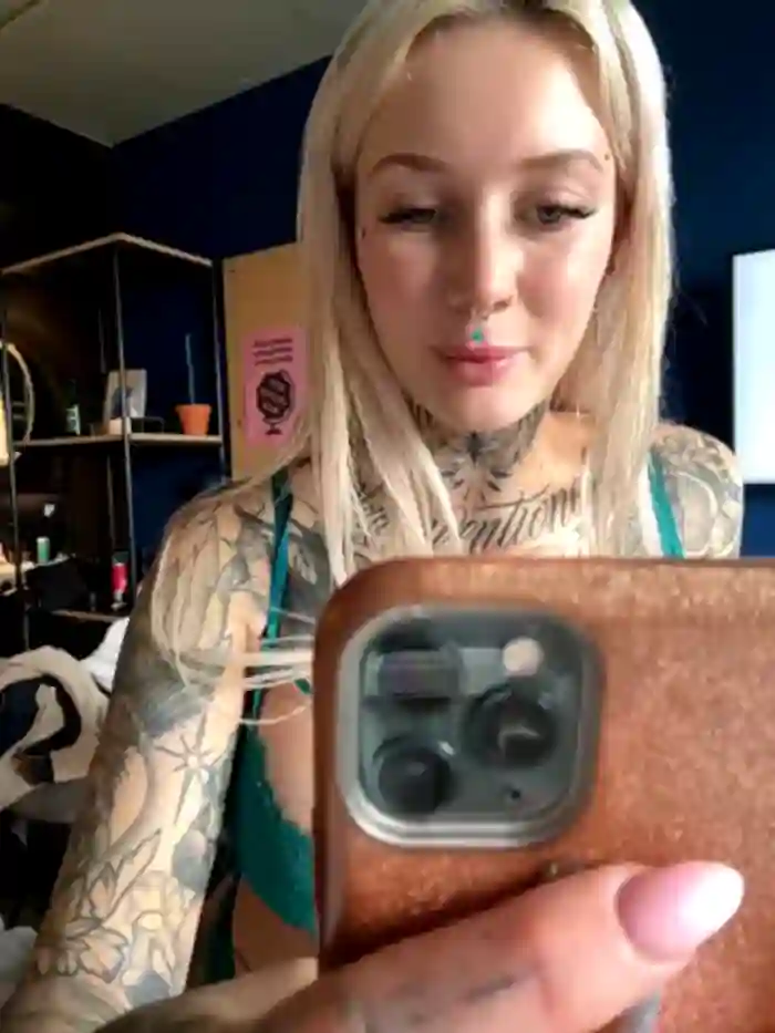 Stella-Kink