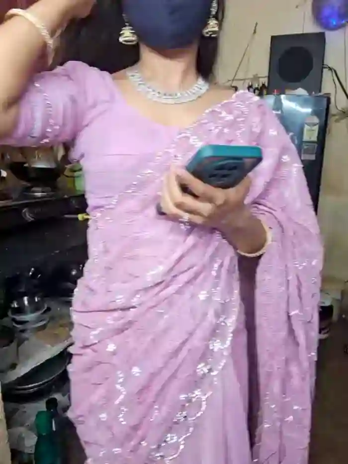 Cute-Tara