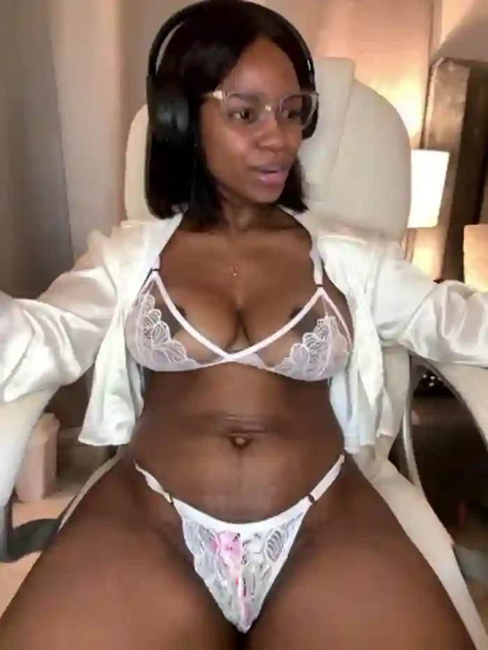 CharlottX