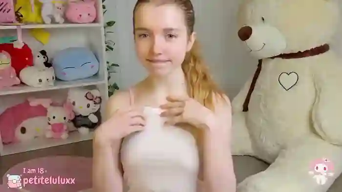 petiteluluxx