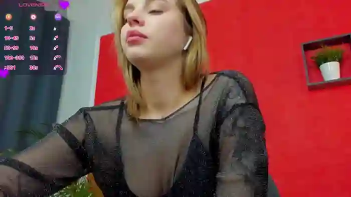 Alicia-Luv