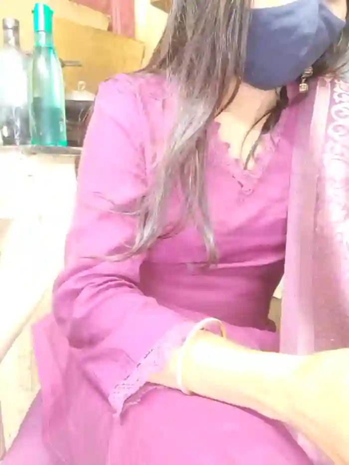 Cute-Tara