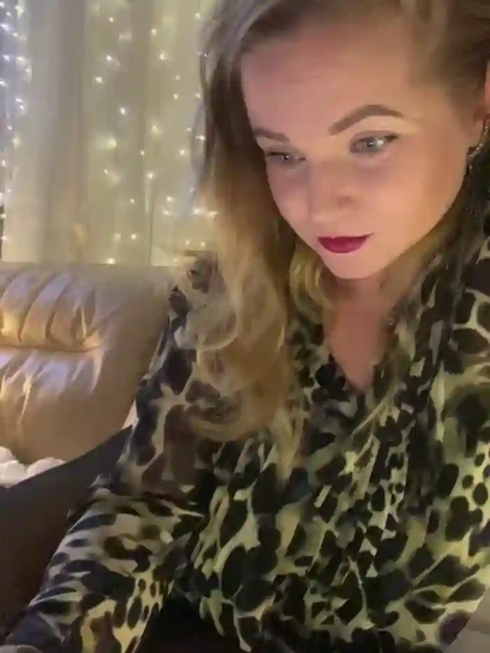 Lady__Maria