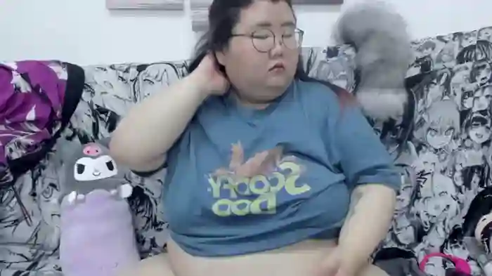 Nadine_asian