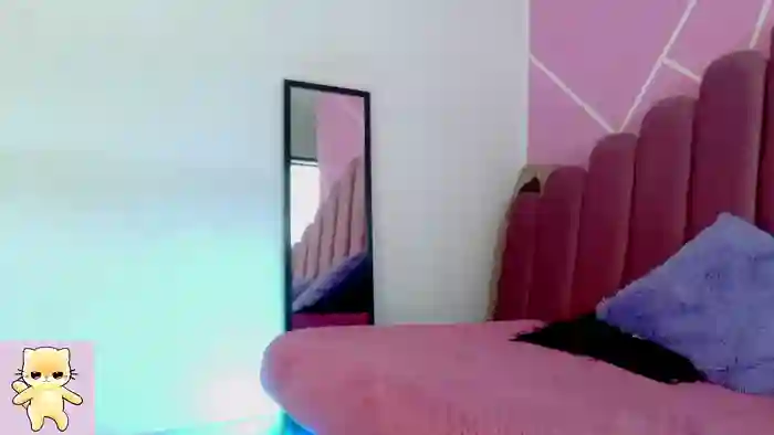 Zoe_Benson