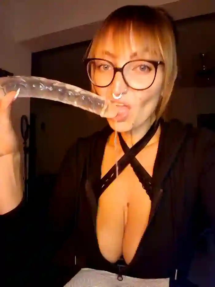 MissMialicious