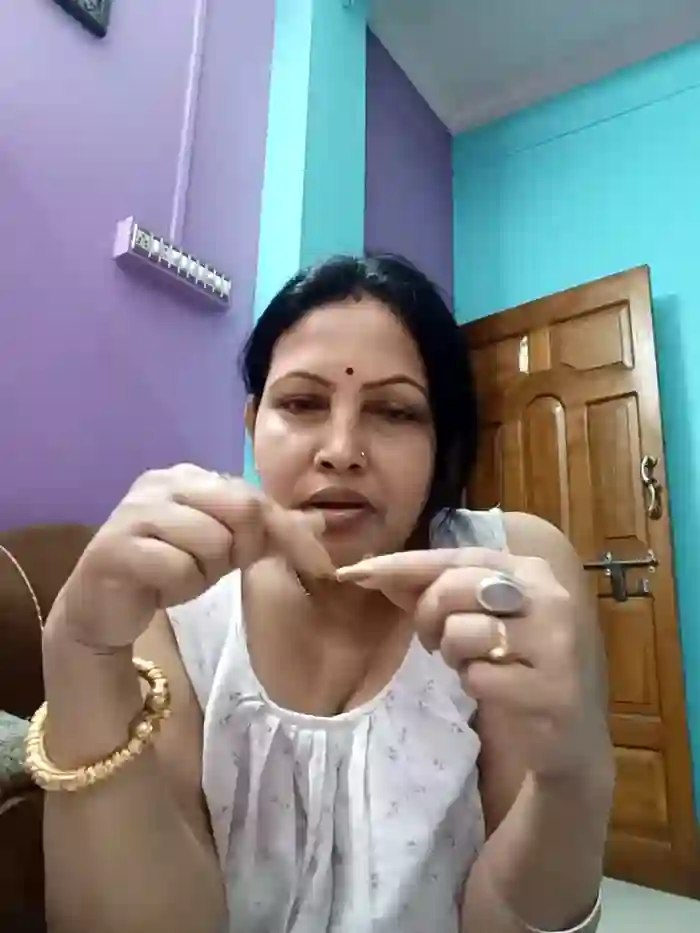 MANISHA_JI37