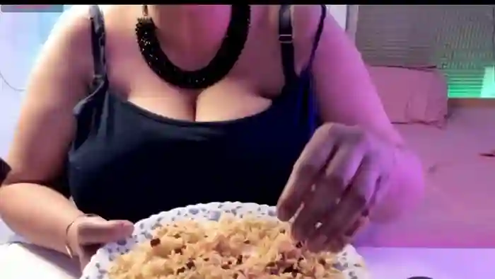 Gulabi_Queen