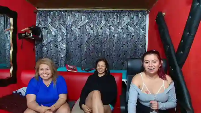 lesbiancuple