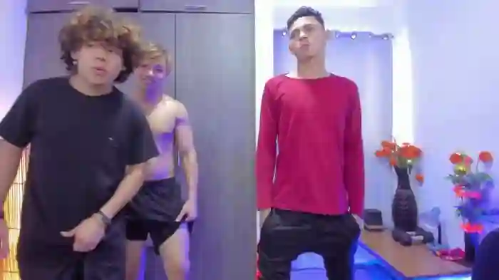 badguyss_bisex