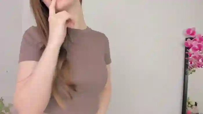 Lilly_Colins