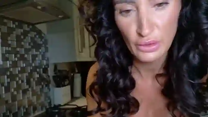 busty-milf-harper