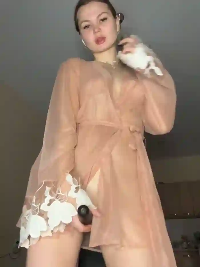 NickiLike