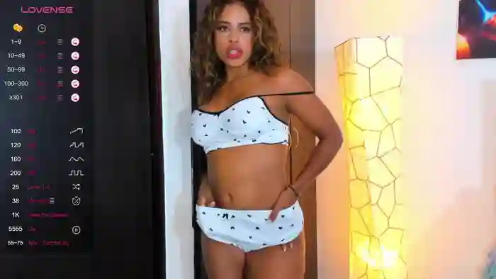SarahCinnamon-