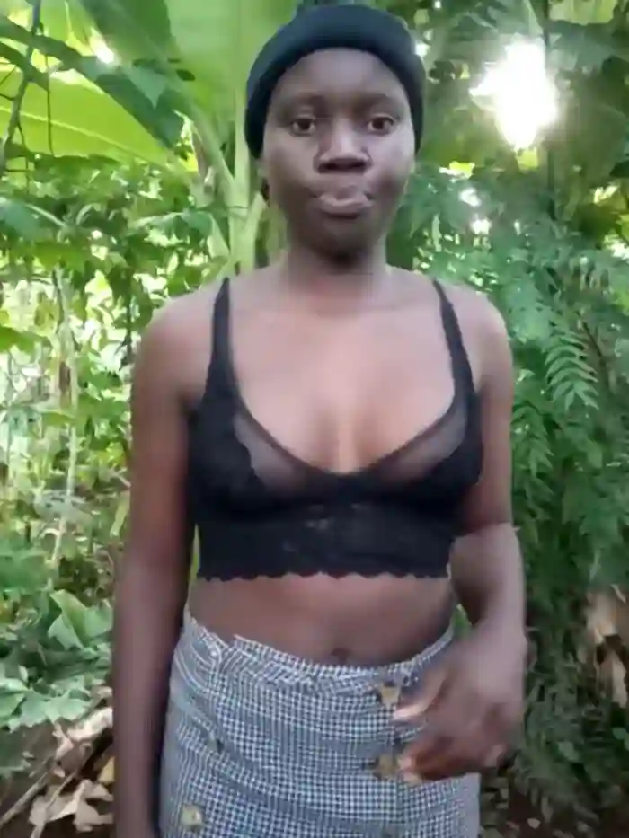 Black_juicy24