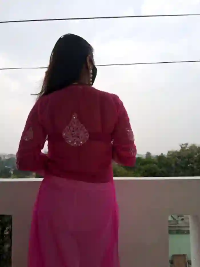 Cute-Tara