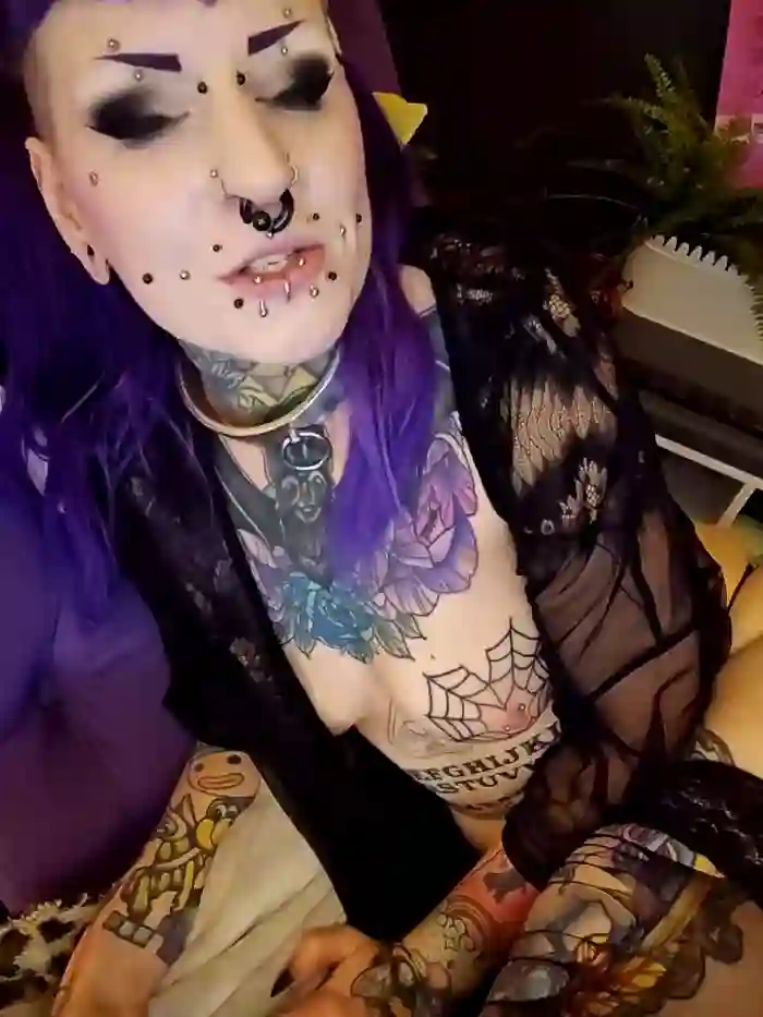 Purple_Coffin666