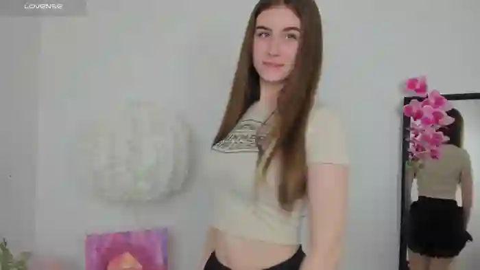 Lilly_Colins