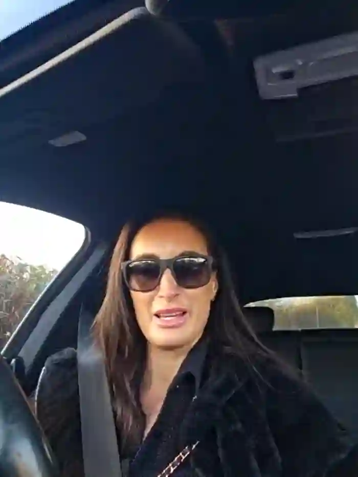 busty-milf-harper