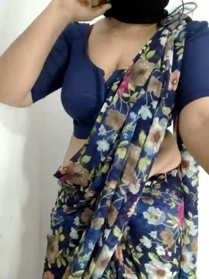 Mallu_MayaMadhav