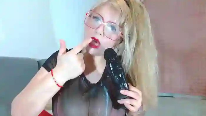 KINKYDONAXXXX