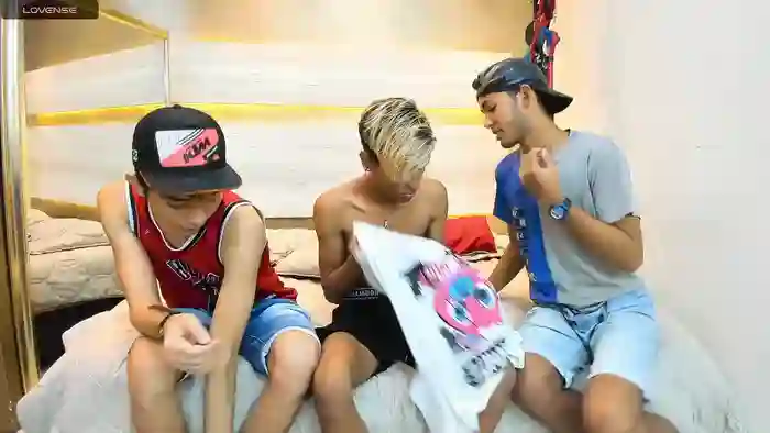 StrawwBoys