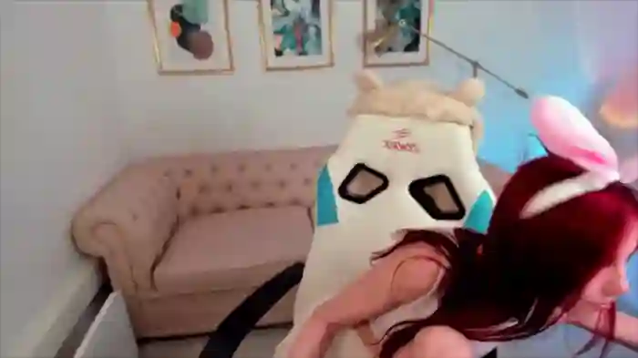 Rachel_damp