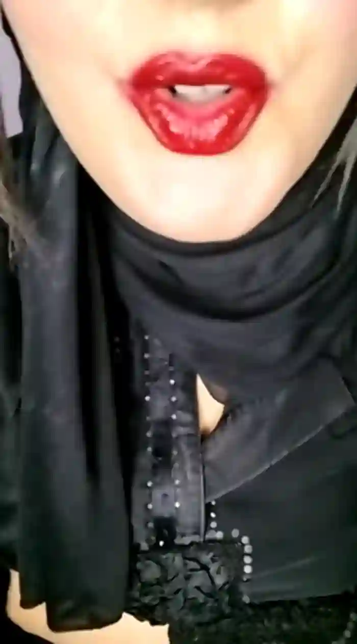 Rawya-34